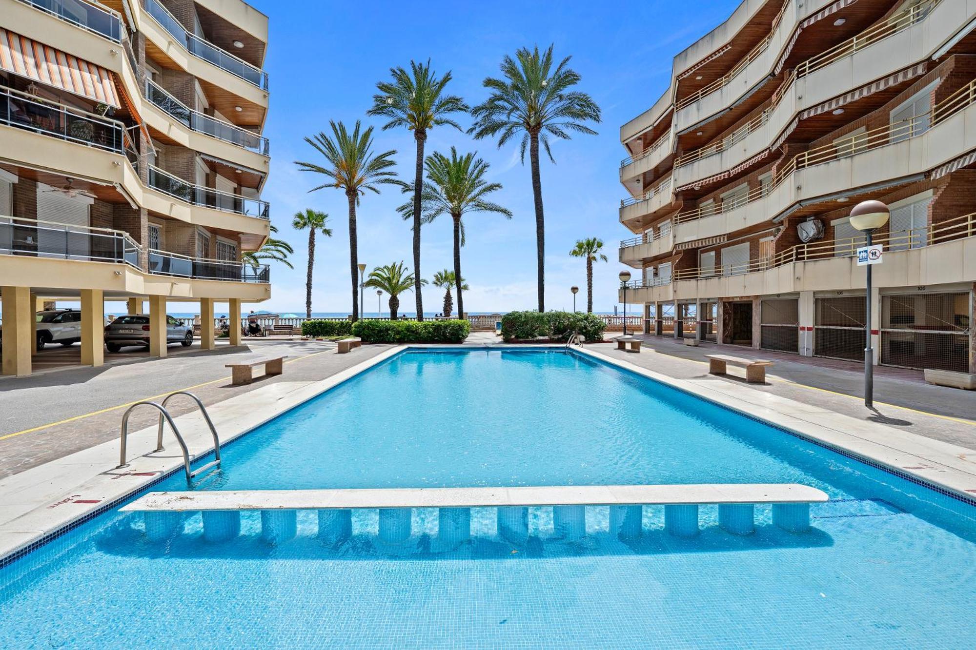 Appartement Cambrils Front De Mer Экстерьер фото